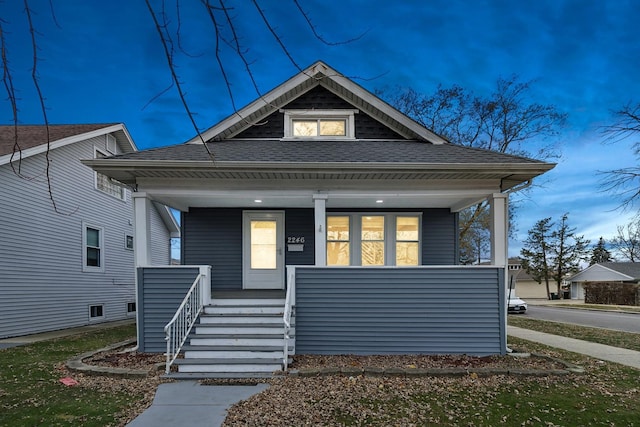 bungalow featuring covered porch