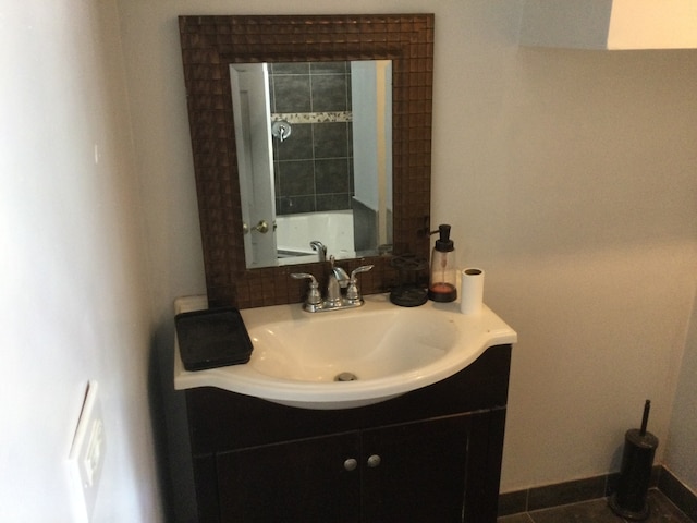 bathroom with vanity