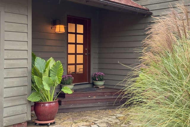 view of property entrance