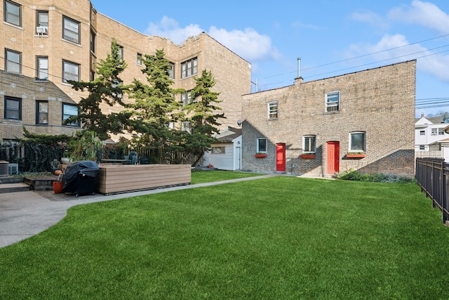 Listing photo 2 for 4855 N Paulina St, Chicago IL 60640