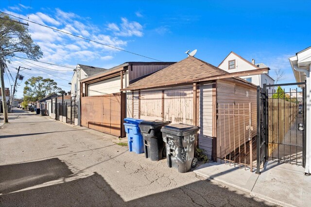 2425 W 46th Pl, Chicago, IL 60632 - view of outdoor structure with fence