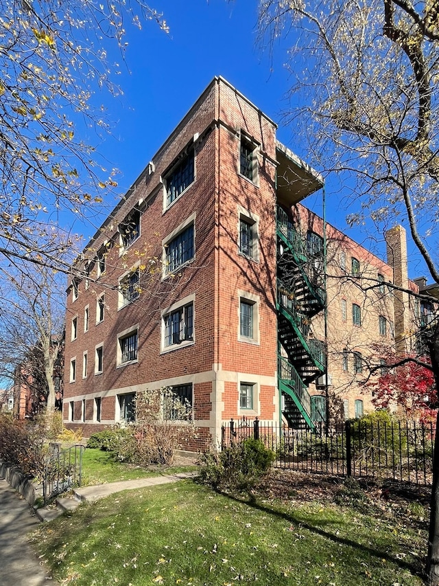 view of building exterior