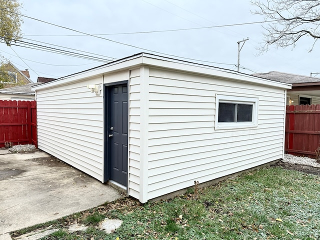 view of outbuilding