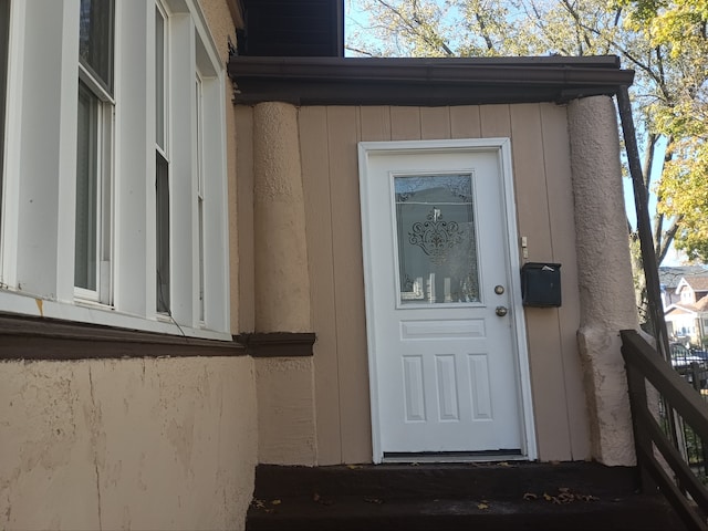 view of entrance to property