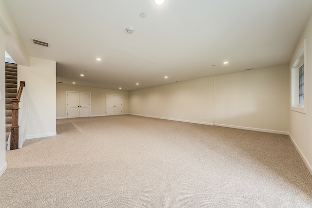 view of carpeted spare room