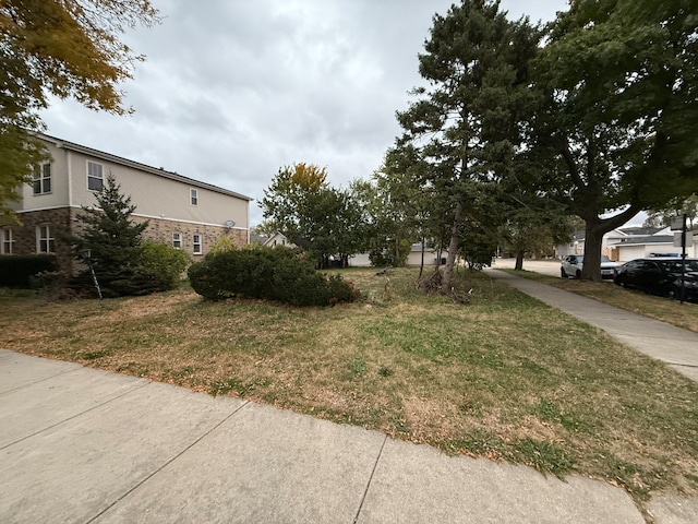 Listing photo 3 for LOT25401 N Mont Clare Ave, Chicago IL 60656