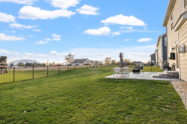 view of yard with a patio