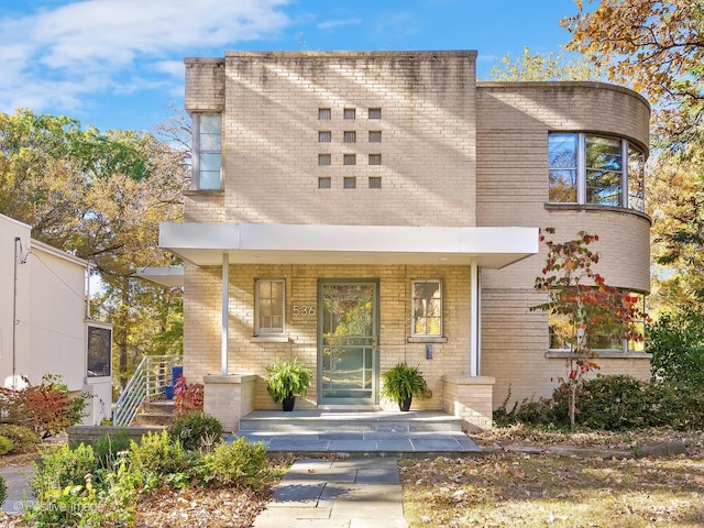 view of front of house featuring covered porch