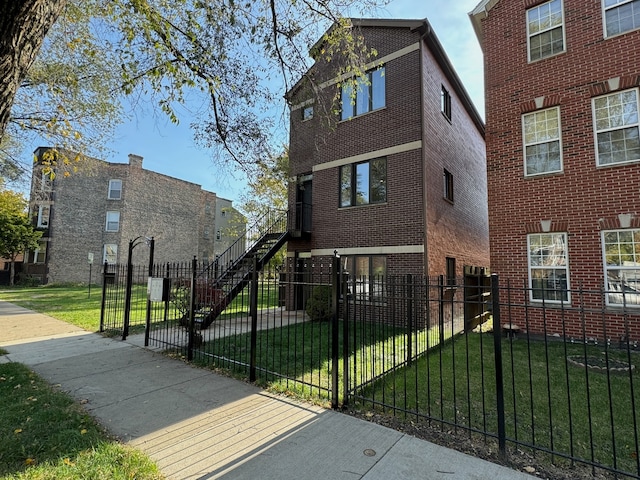 Listing photo 3 for 3037 W Polk Ave Unit 3, Chicago IL 60612