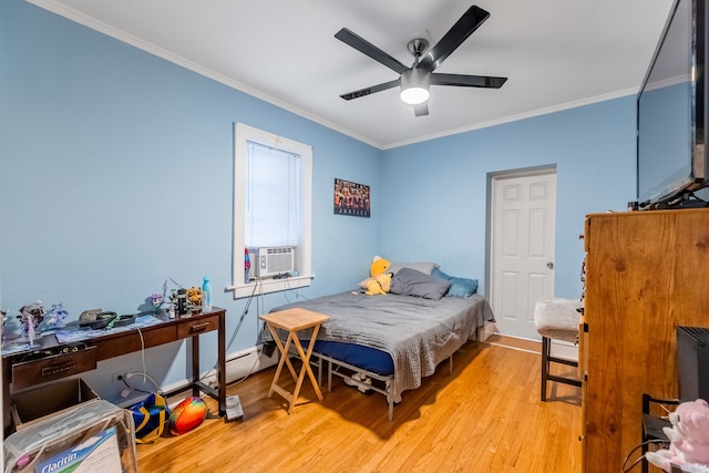 bedroom featuring ceiling fan, cooling unit, light hardwood / wood-style flooring, and crown molding