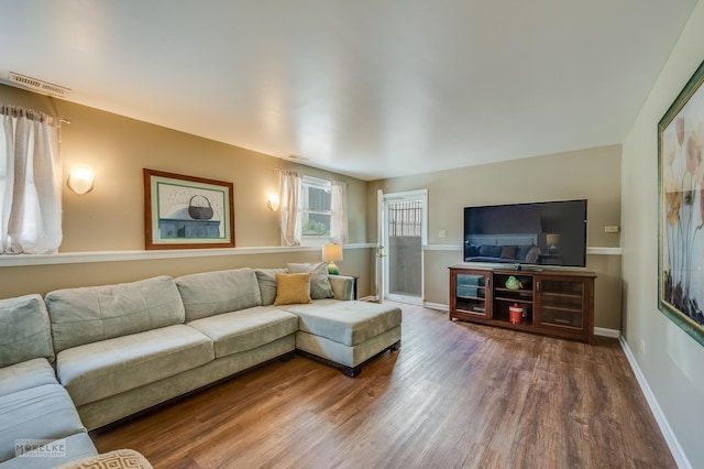 1019 N Webster St, Naperville, IL 60563 - living area featuring wood finished floors and baseboards