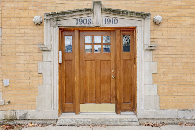 view of property entrance