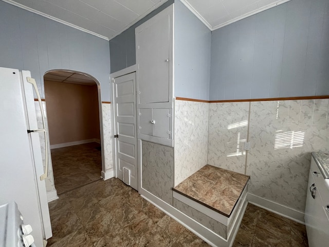 bathroom with crown molding