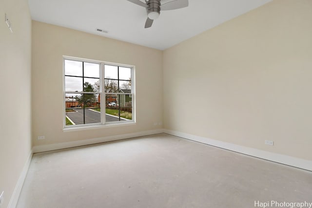 spare room featuring ceiling fan