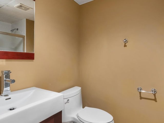 1666 Eagle Brook Dr, Geneva, IL 60134 - full bath with toilet, a shower, and vanity