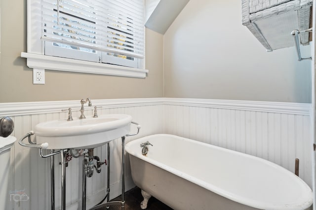 bathroom with a washtub