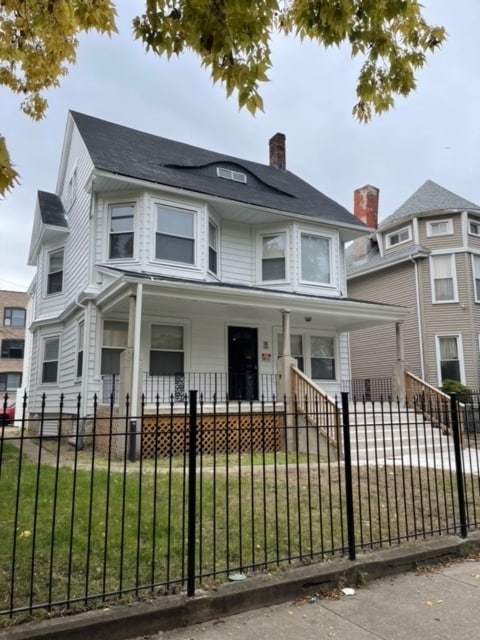 view of front of home with a porch