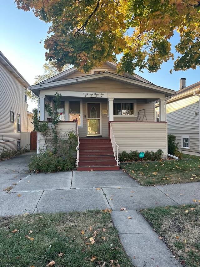 view of front of property with a porch