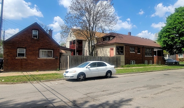 view of front facade