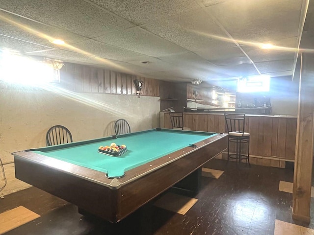 rec room with pool table