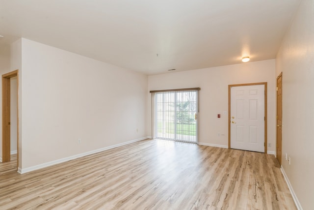 empty room featuring light hardwood / wood-style flooring