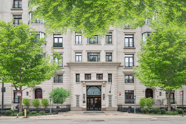 65 E Goethe St Unit 3W, Chicago, IL 60610 - view of property