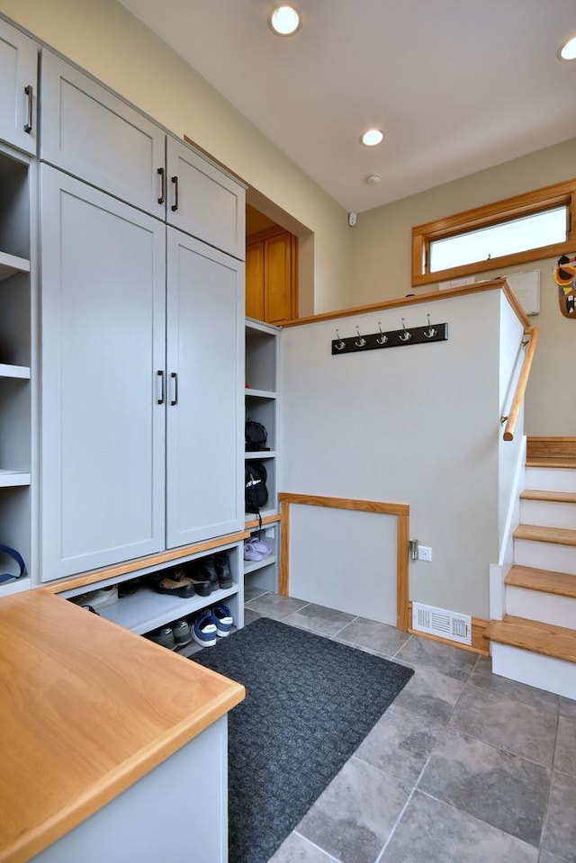 view of mudroom