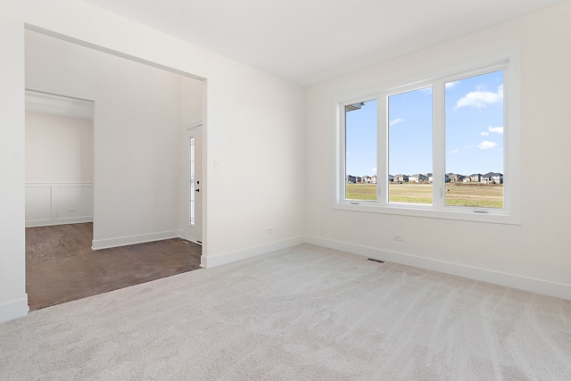 empty room with carpet