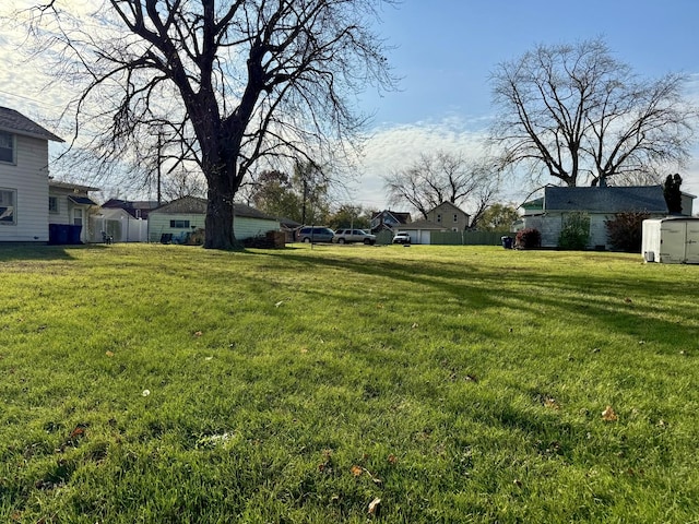 863 Bucklin St, Lasalle, IL 61301 - photo 1