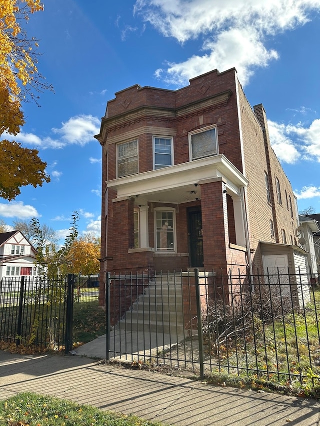 view of front of property