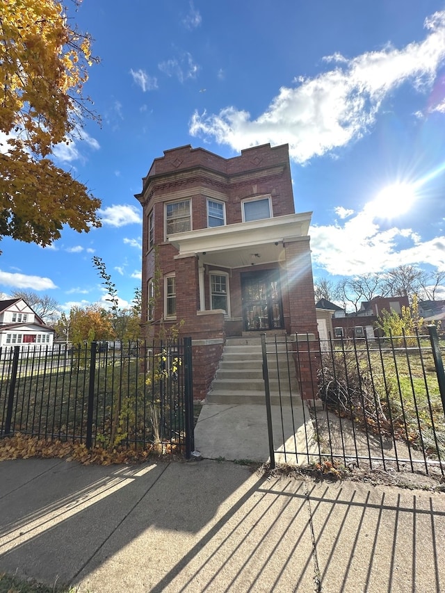 view of front of house featuring covered porch