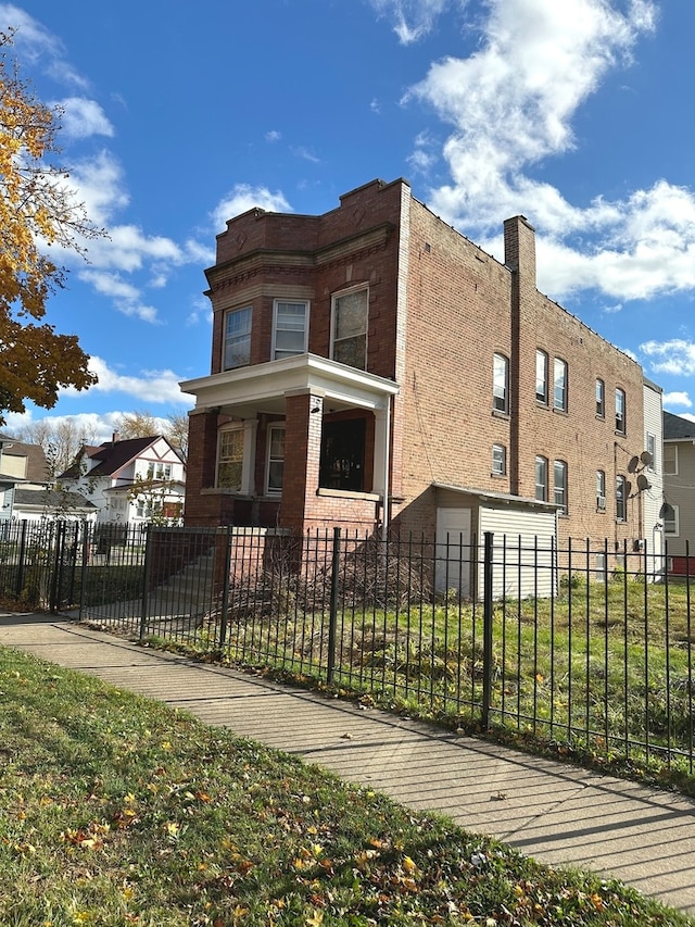 view of home's exterior