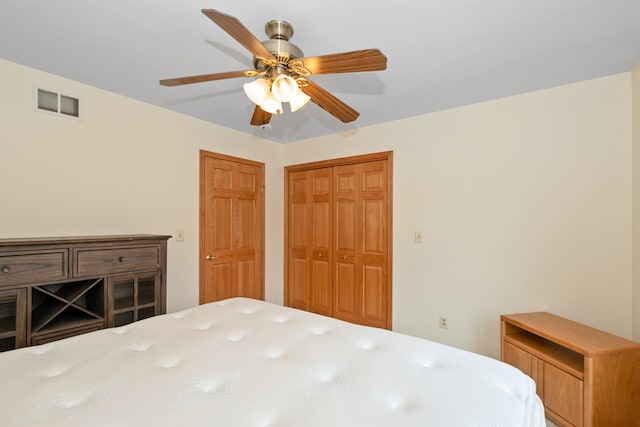 unfurnished bedroom with ceiling fan