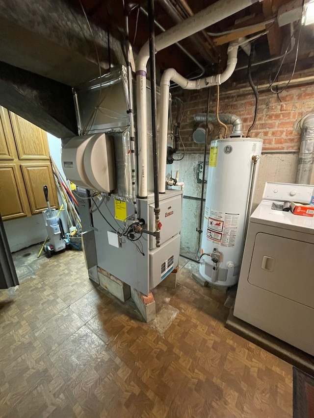 utilities with washer / dryer and water heater