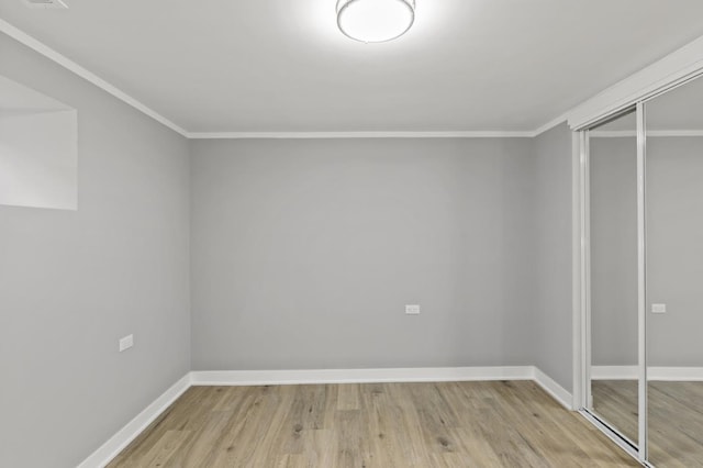 interior space with light hardwood / wood-style floors