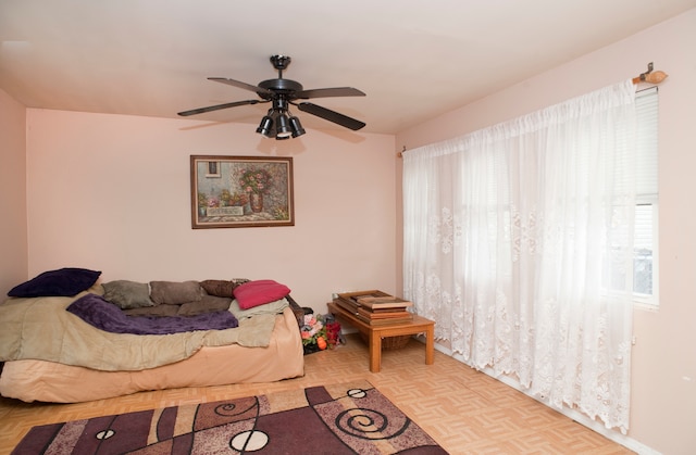 living room featuring ceiling fan