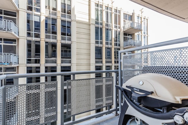 balcony featuring area for grilling