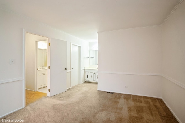 2028 Garden Ter, Hoffman Estates, IL 60169 - empty room with light carpet and ornamental molding