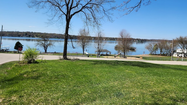 Listing photo 3 for LOT11 Beach Rd, Wonder Lake IL 60097