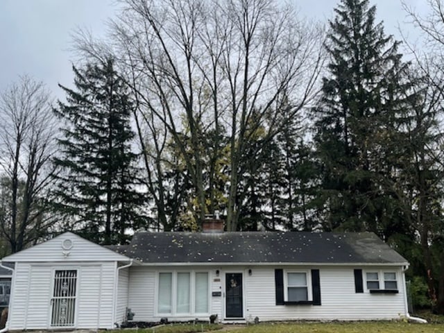339 Niagara St, Park Forest, IL 60466 - ranch-style home featuring a front yard