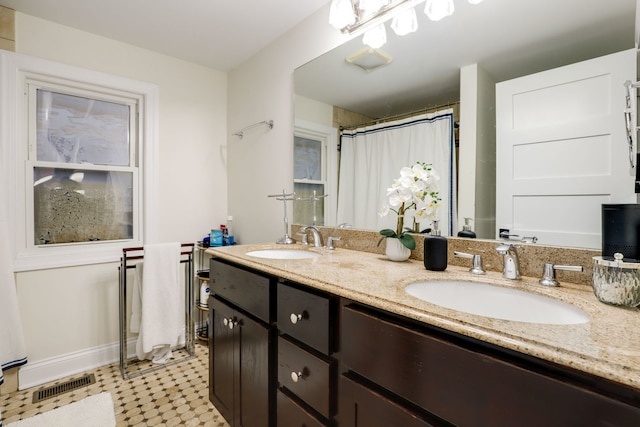 bathroom with vanity