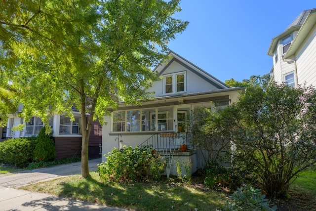 view of front of house featuring covered porch