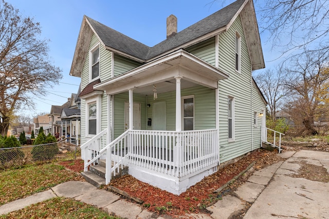 view of front of house featuring a porch