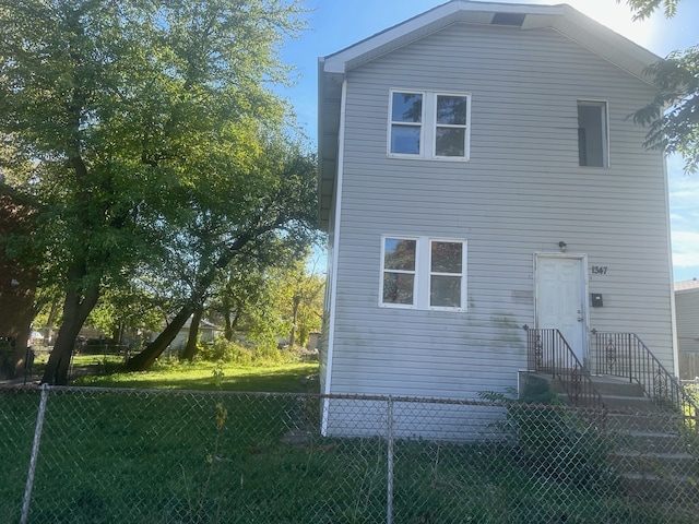 view of front of property