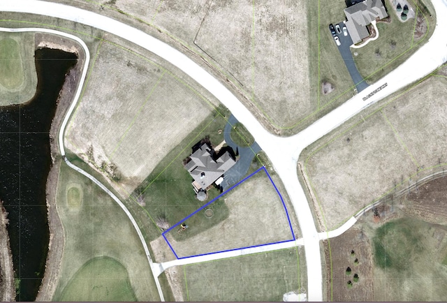 9417 Saint Andrews Dr, Marengo, IL 60152