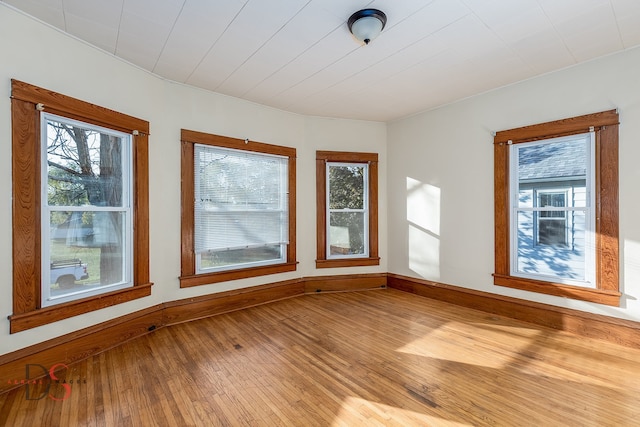 unfurnished sunroom with a healthy amount of sunlight