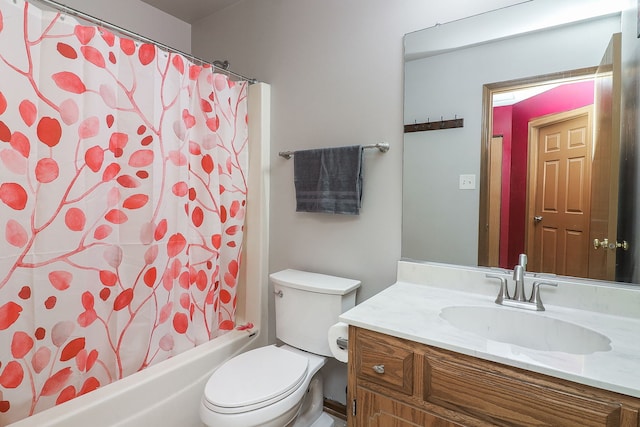 full bathroom featuring shower / bathtub combination with curtain, vanity, and toilet