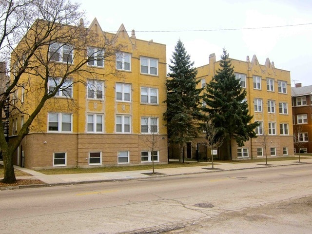 view of building exterior