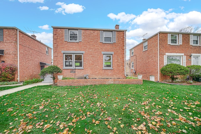 view of front of property with a front yard