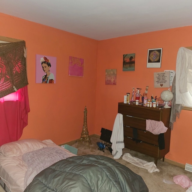 view of carpeted bedroom